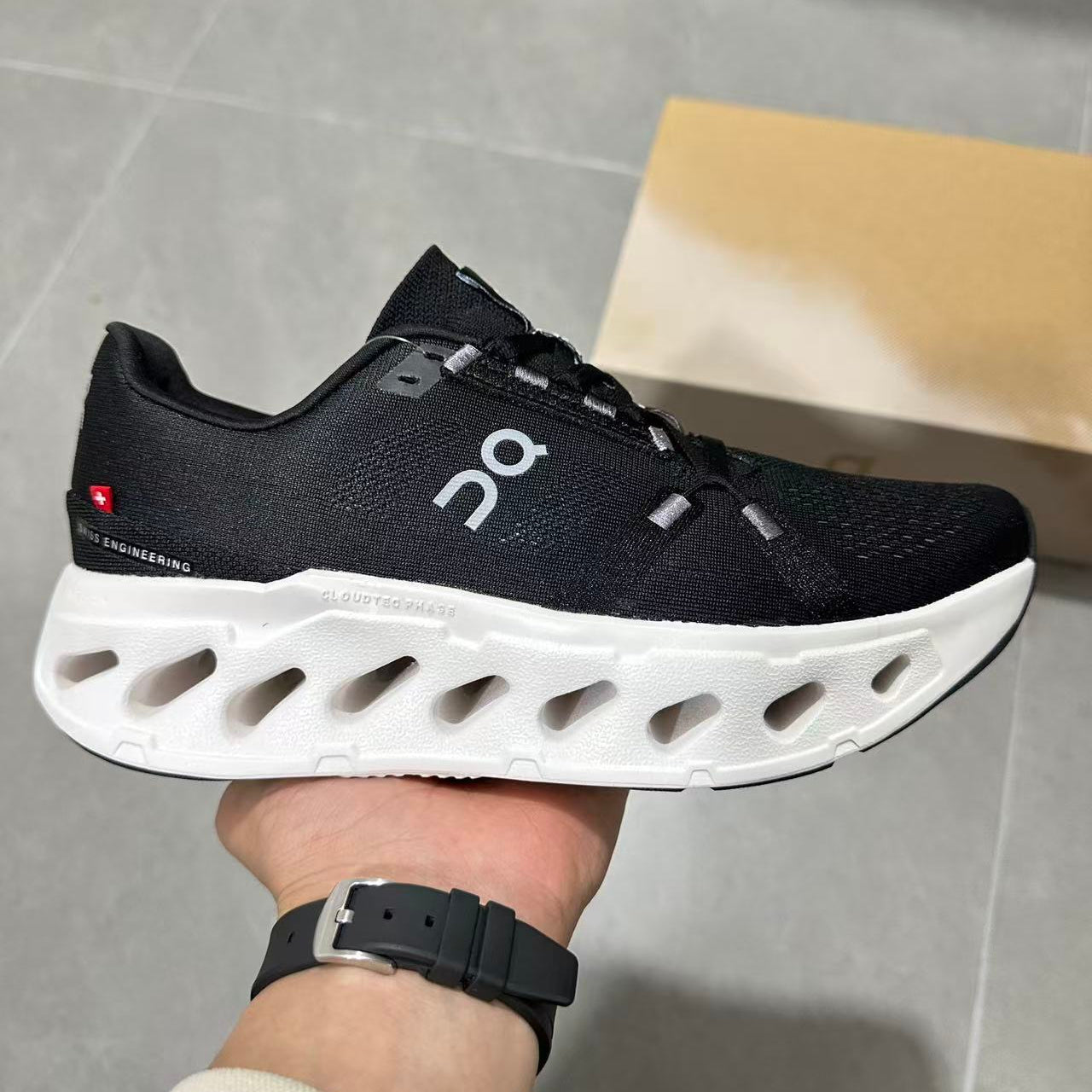 ON Eclipse Running Shoes - Black