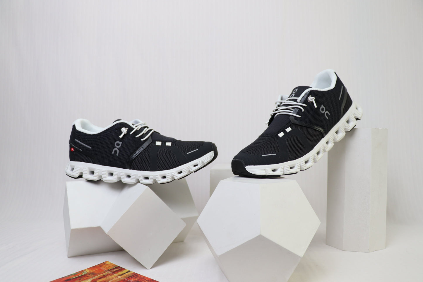 OC 5 - Lightweight Comfort - Black