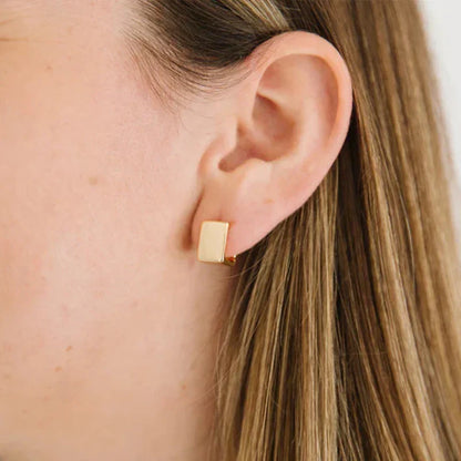 Boucles d'oreilles cube modernes