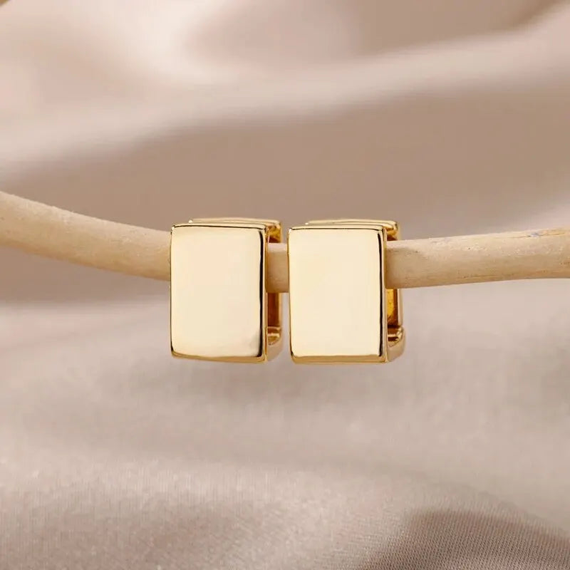 Boucles d'oreilles cube modernes