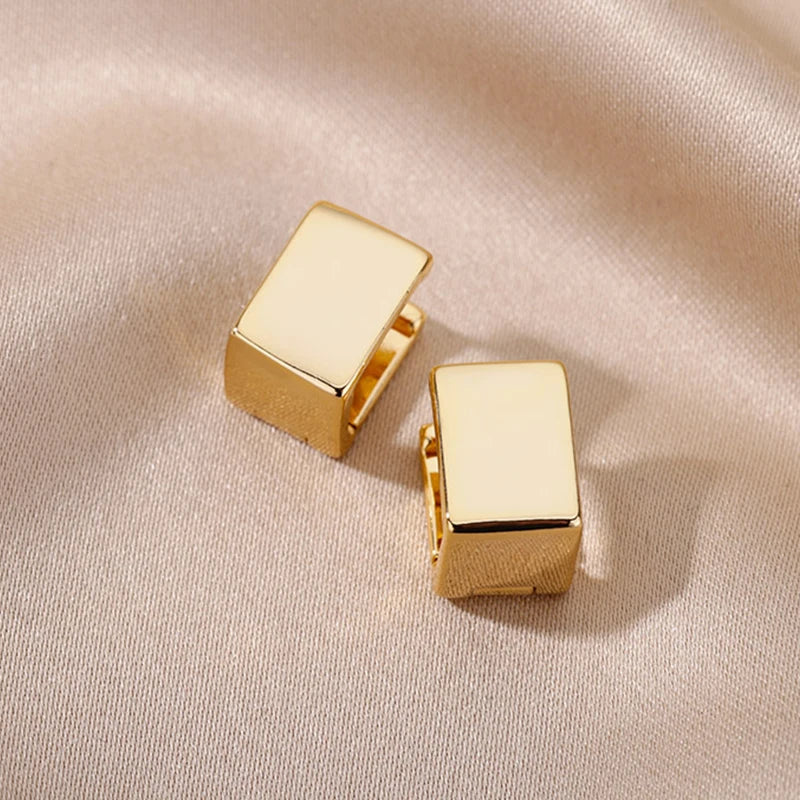 Boucles d'oreilles cube modernes