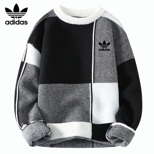 AD™ Patchwork Knit Sweater – Retro Warmth Meets Modern Street Style