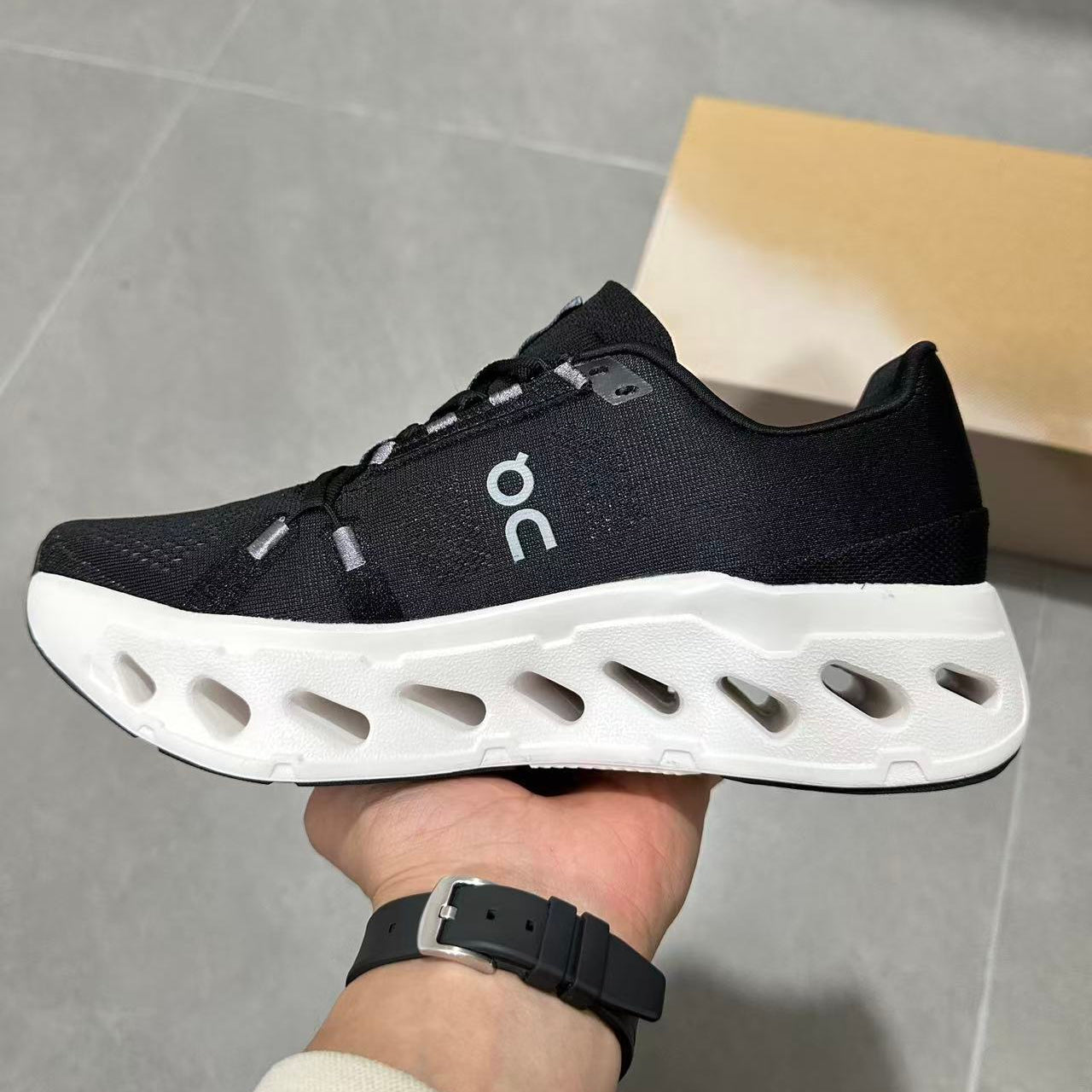 ON Eclipse Running Shoes - Black